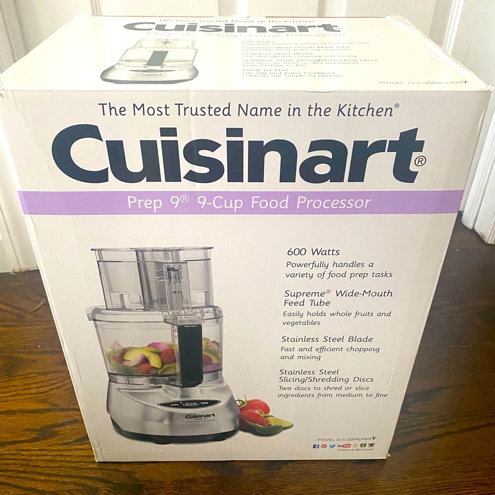 BRAND NEW! Cuisinart 9 Cup Food Processor